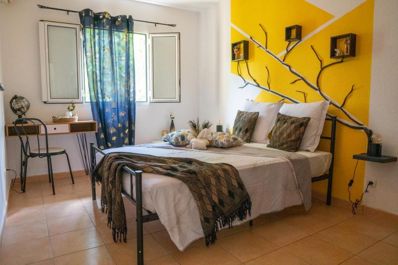 L'Ile Au Paon - Appartement T2 Avec Piscine Et Parking Les Abymes Buitenkant foto
